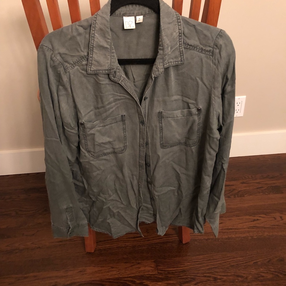 Cozy grey button up